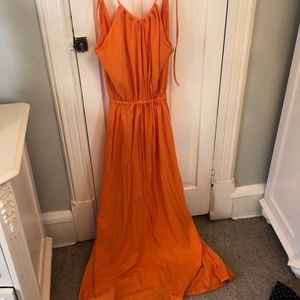 Moda International Korean brand Maxi Dress🧡